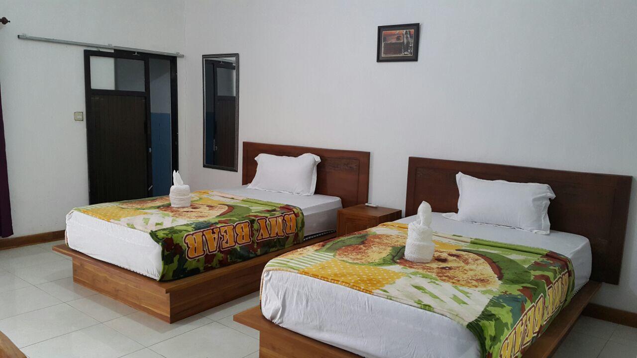 Jo Homestay Selong Belanak Exterior photo